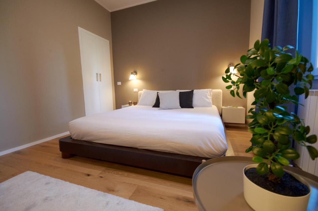Due Strade Apt - Dolcevita Holiday Florencia Exterior foto